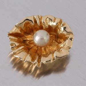 VTG c.1964 Oleg Cassini Gold Pearl Floral Brooch